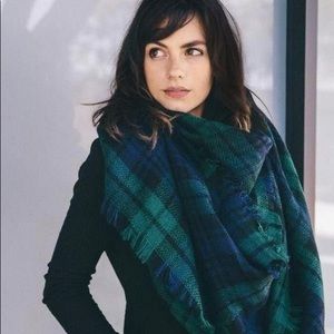 Navy & green plaid blanket scarf
